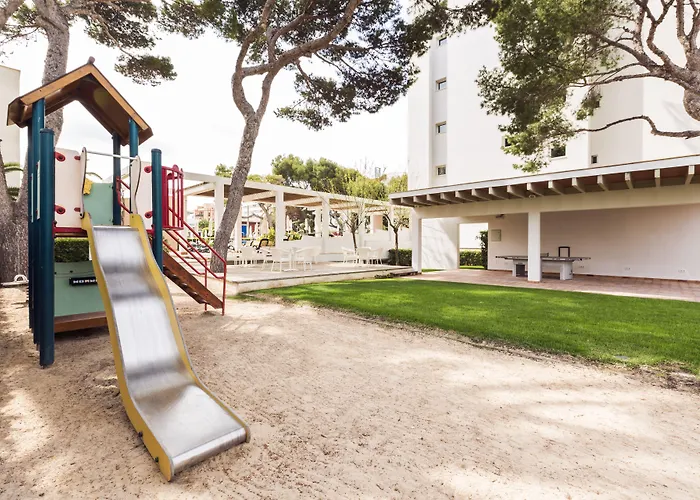 Leman Y Apart-hotel 4*