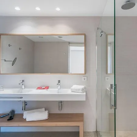 Leman Y Hotel apartamentowy