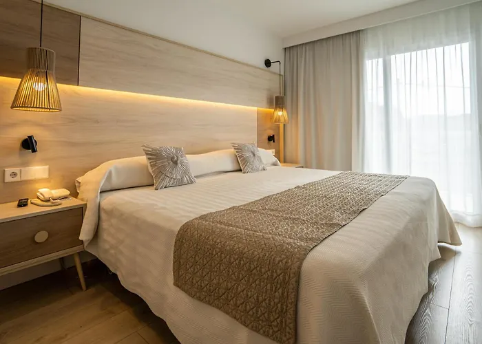 Leman Y Плайя-де-Пальма